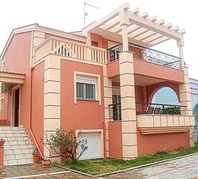 Endless Blue Seaside Villa Palaiontsiflikion Exterior photo